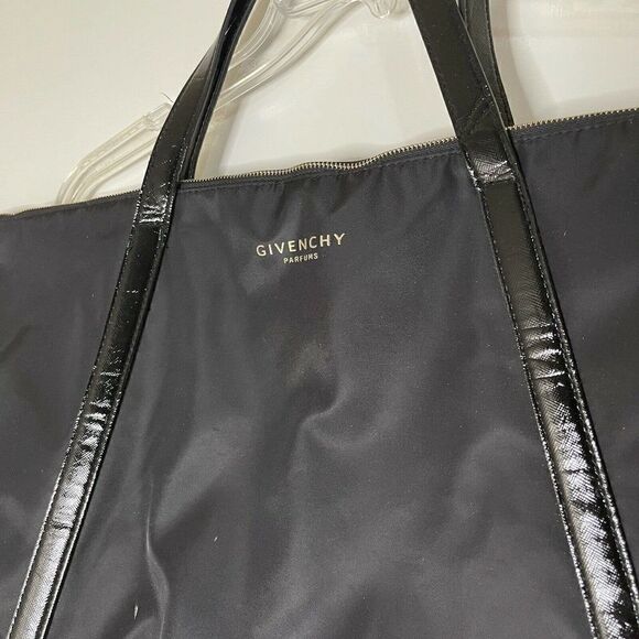 Givenchy parfums black nylon medium zip tote shopper handbag - Picture 3 of 10